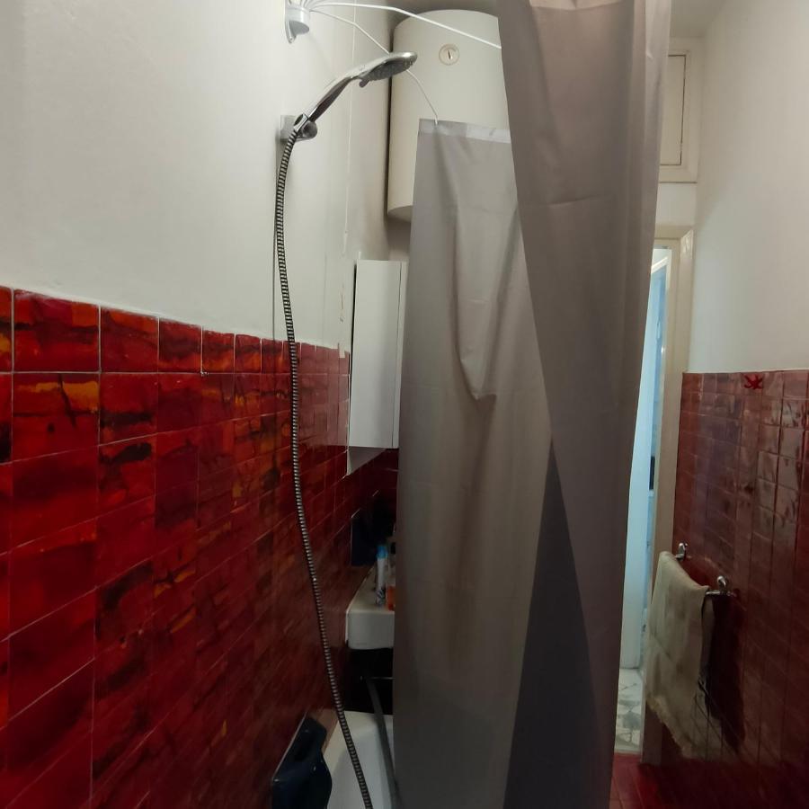 Anto Aircon Studio Monolocale A 15 Min Dal Centro 米兰 外观 照片