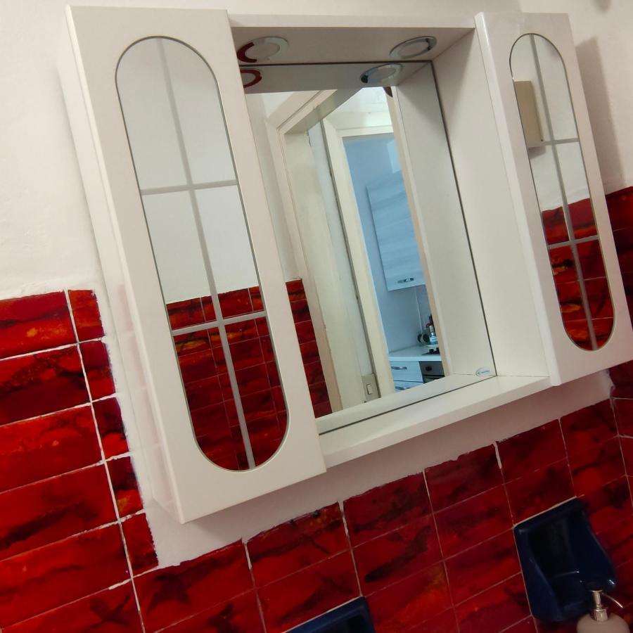 Anto Aircon Studio Monolocale A 15 Min Dal Centro 米兰 外观 照片